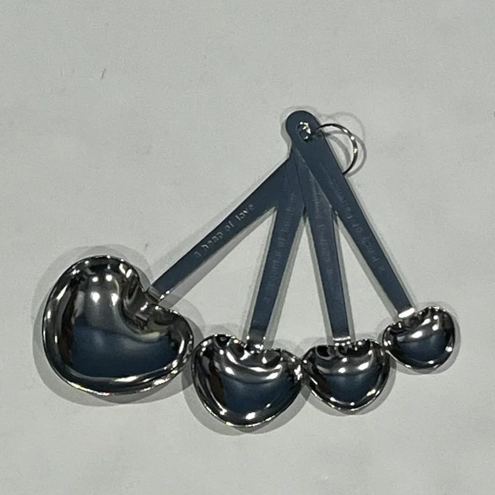 Kate Aspen Love Beyond Measure Heart Shaped Measuring Spoons Open Box